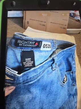 Petite Straight Leg Jeans - Mid Blue
